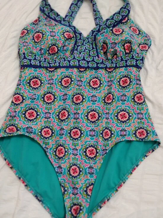 Catalina One Piece Swimsuit Multicolor Print Size XL (16–18) NWOT - Picture 9 of 9